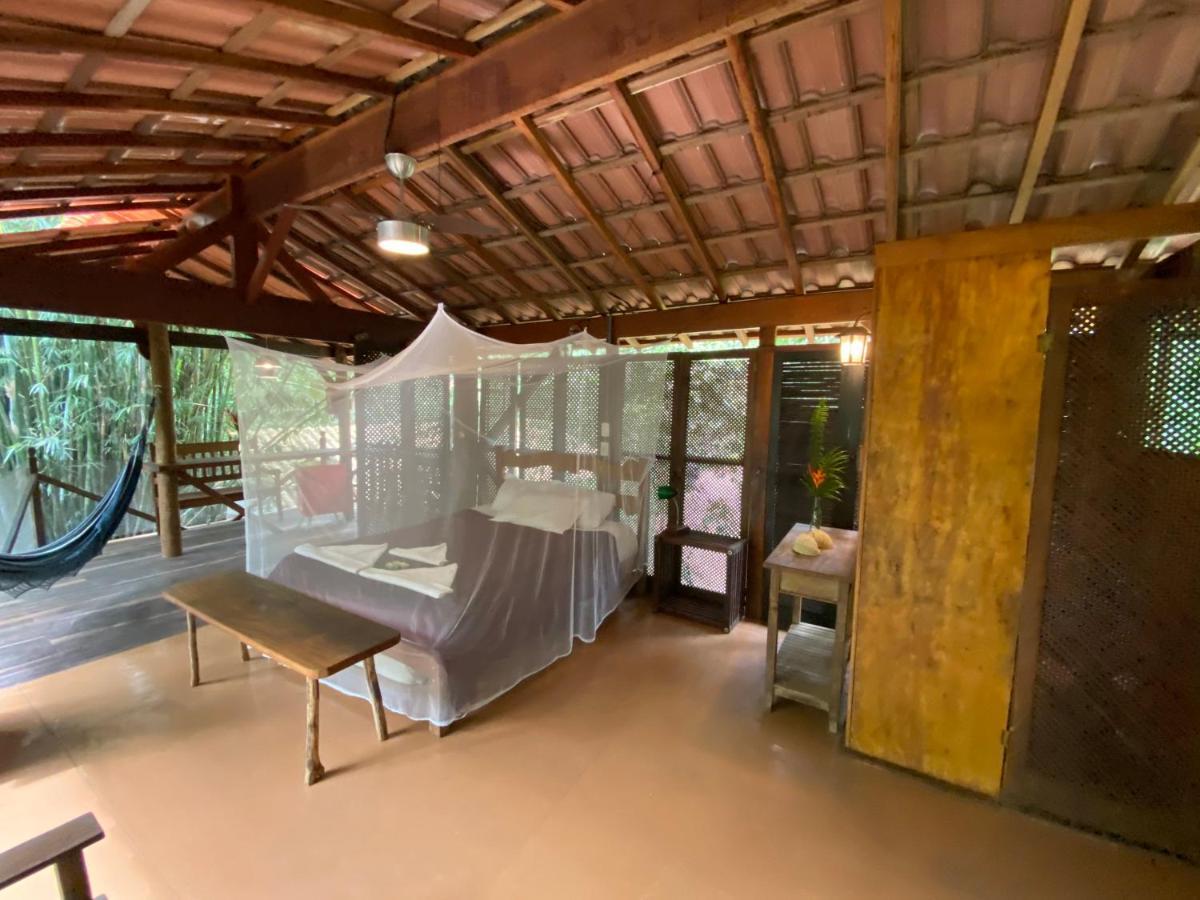 Do Tarzan Na De Mirim Lodge Paraty